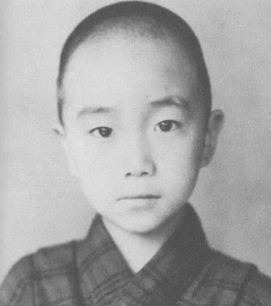 三島由紀夫_幼年期